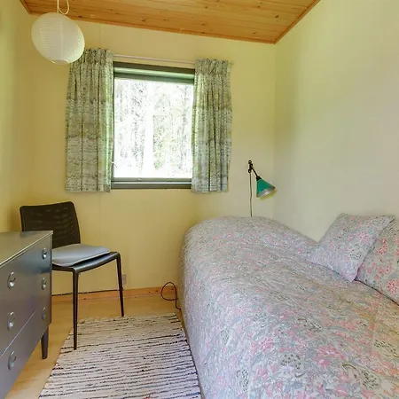 Three-bedroom Holiday In * הלס